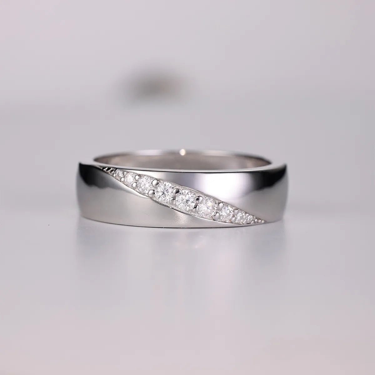 925 Sterling Silver Moissanite Ring