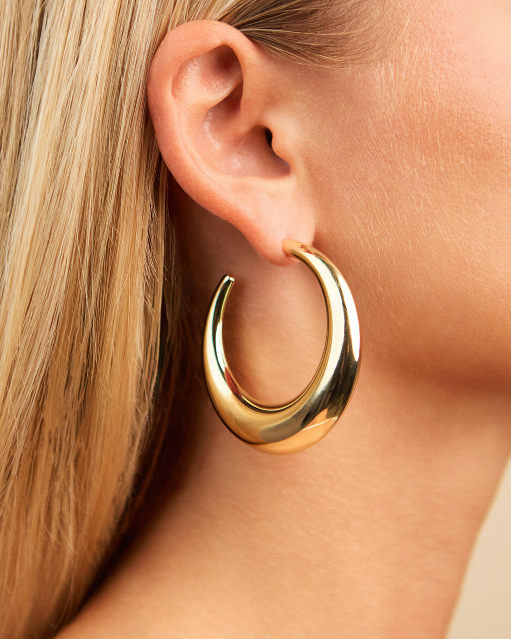 Trixie Tube Hoop Earrings