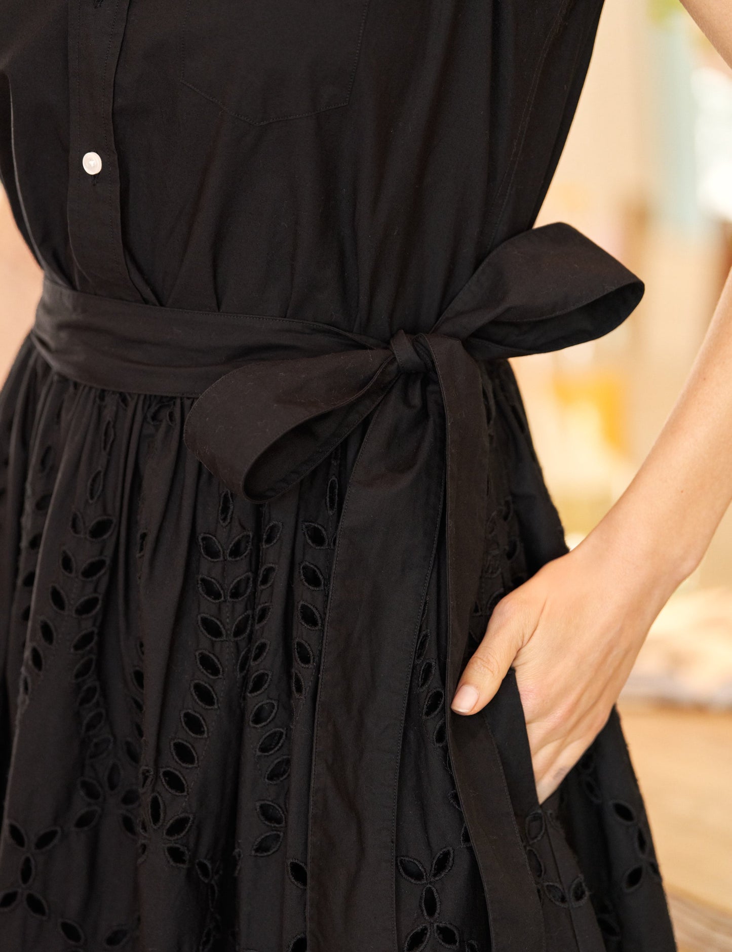 GRACE SLEEVELESS DRESS Black, Eyelet Cotton