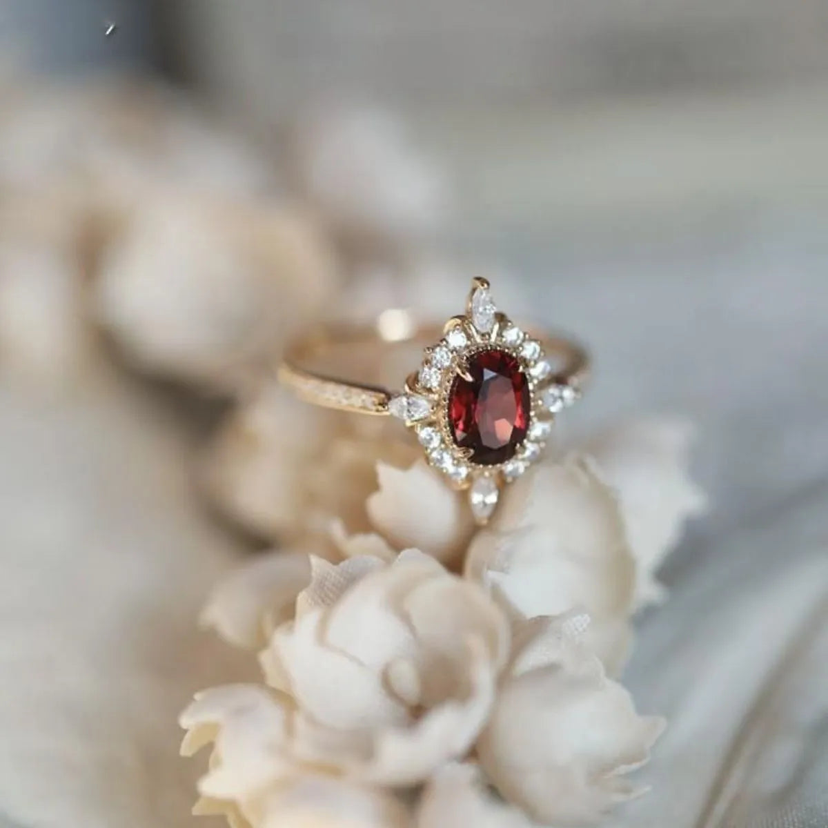 925 Sterling Silver Zircon Ring