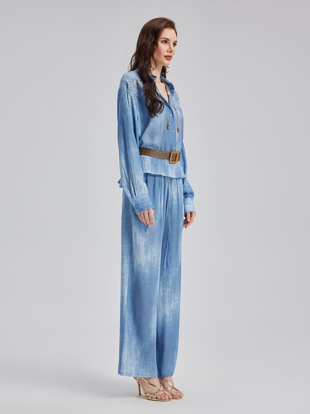 Appliqué Embroidery Denim Gradient Shirt