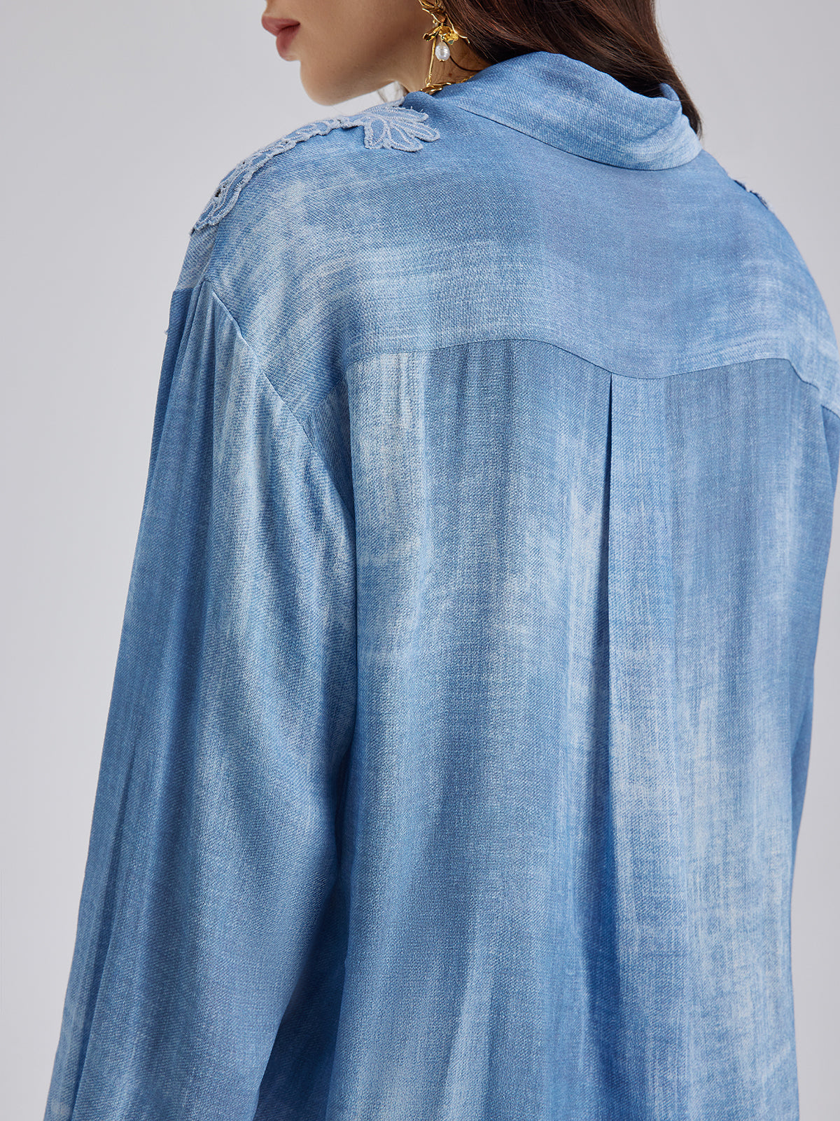Appliqué Embroidery Denim Gradient Shirt