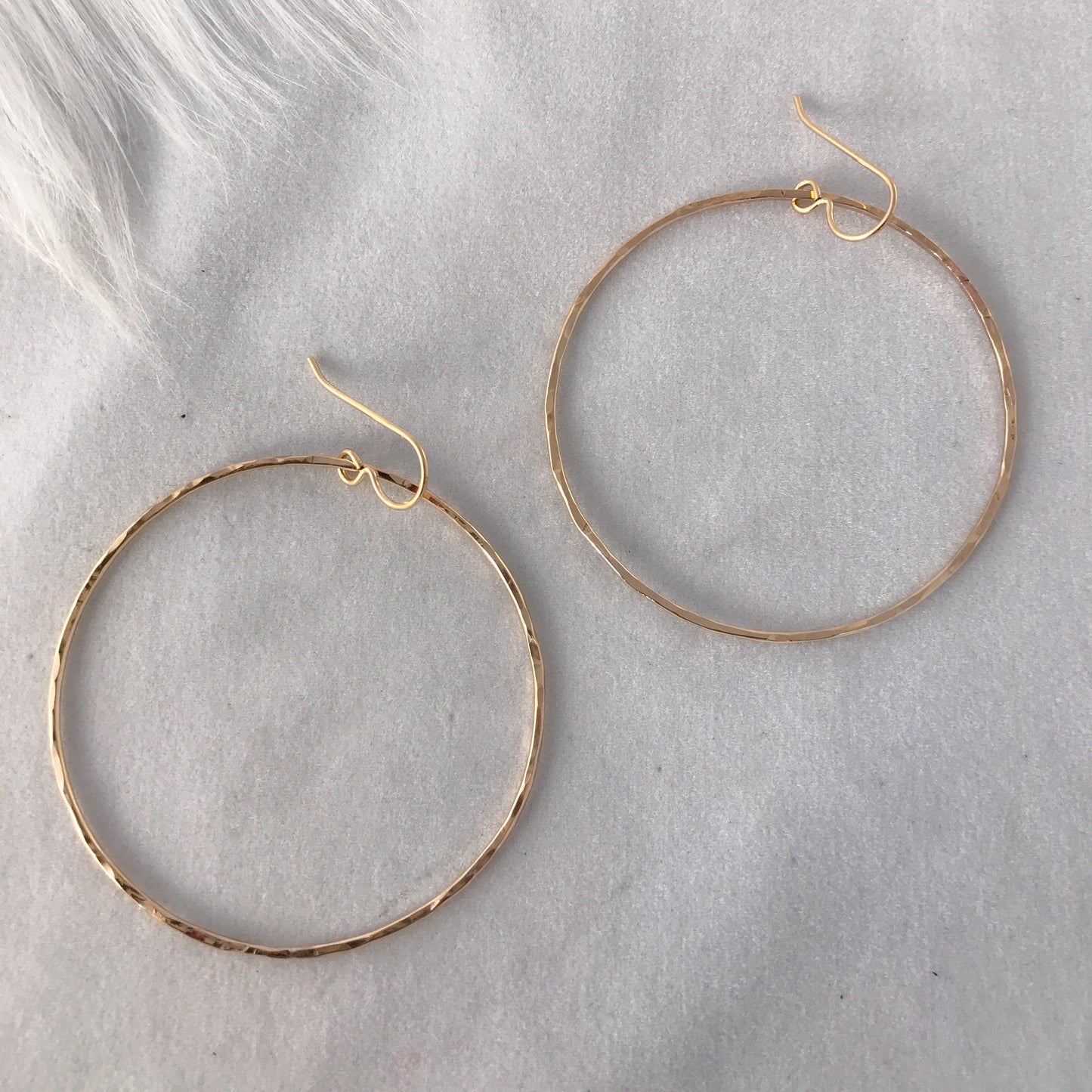 Medium Infinity Hoops